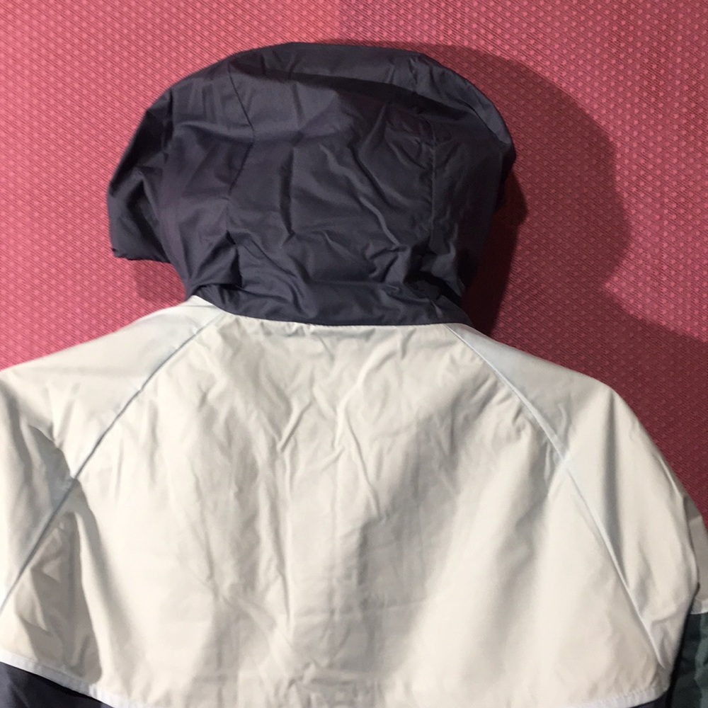 Tri colored Nike jacket - Picture 5 of 5